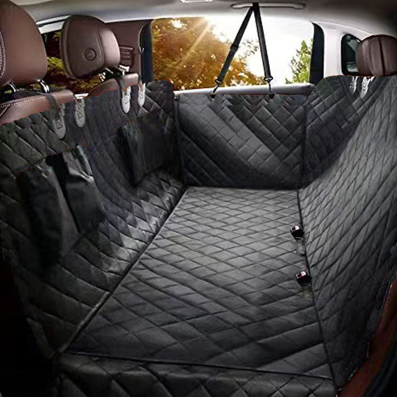 Non-slip car mat – dirt and scratch protection