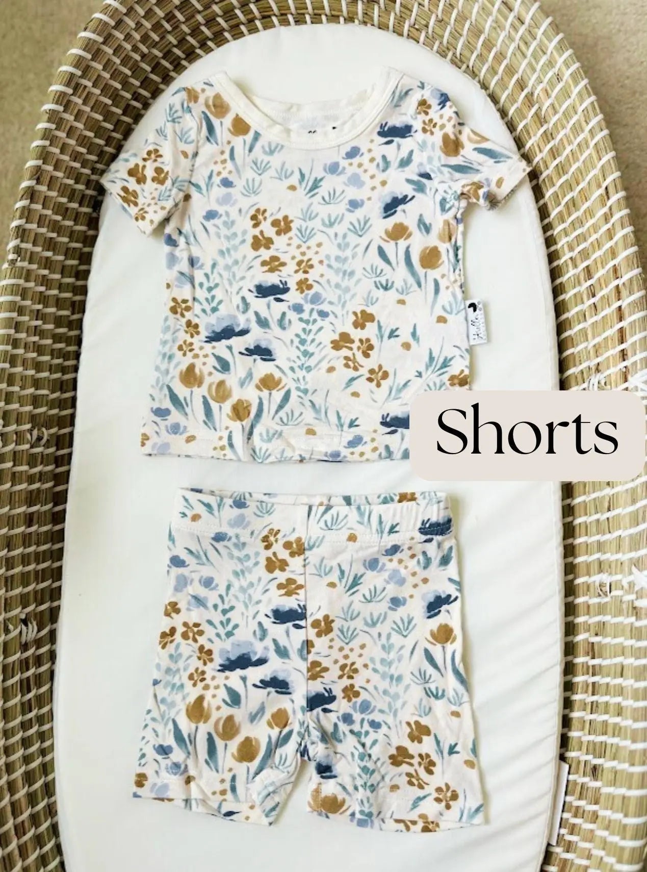 Bamboo baby clothes – jumpsuits, pajamas, shorts & footies (0–24 months)