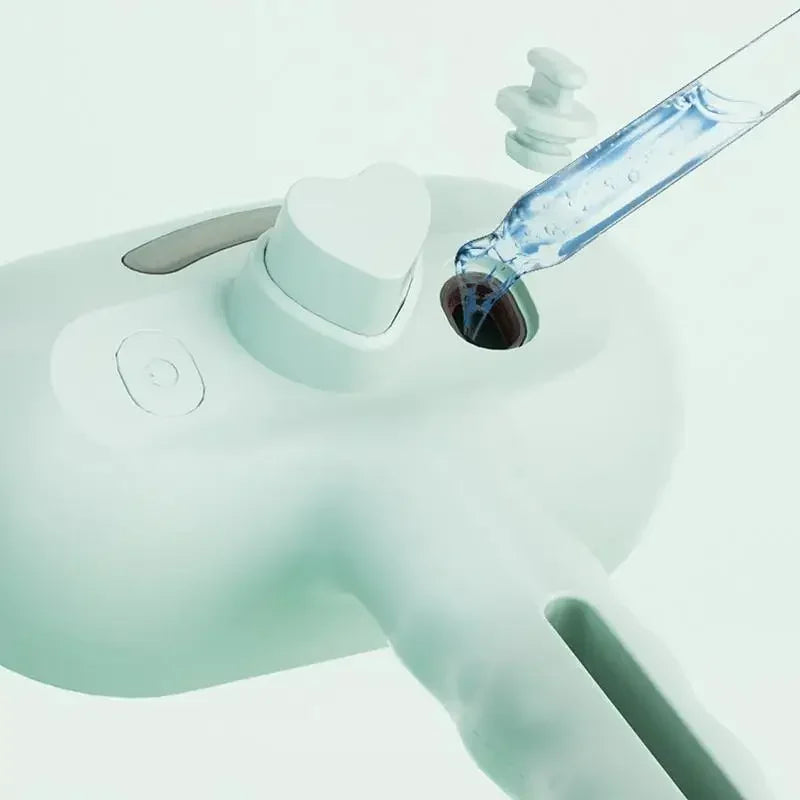 PetMist™ Grooming Spray & Hair Comb