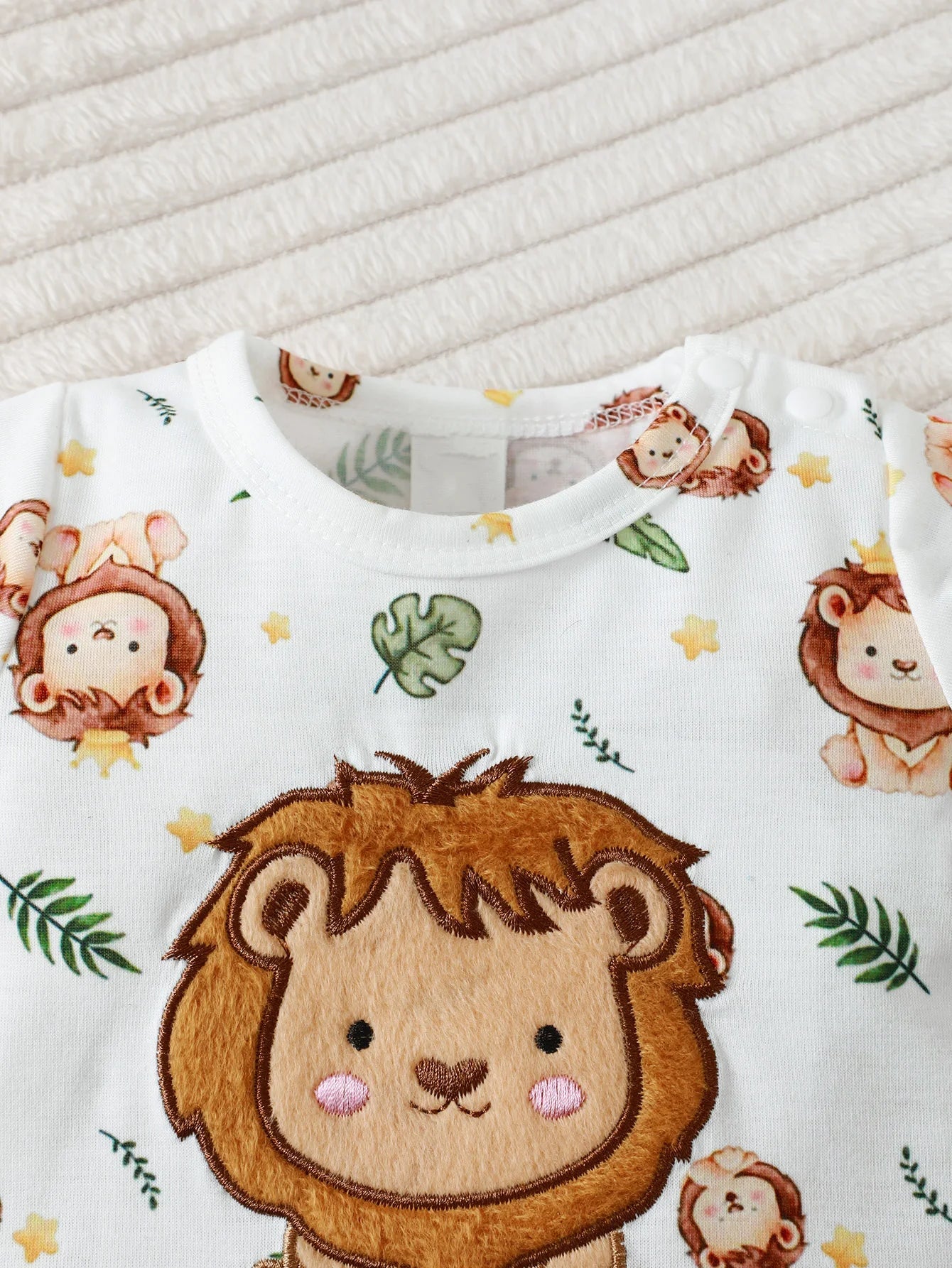 LittleKing™ Baby Boy Lion Outfit Set