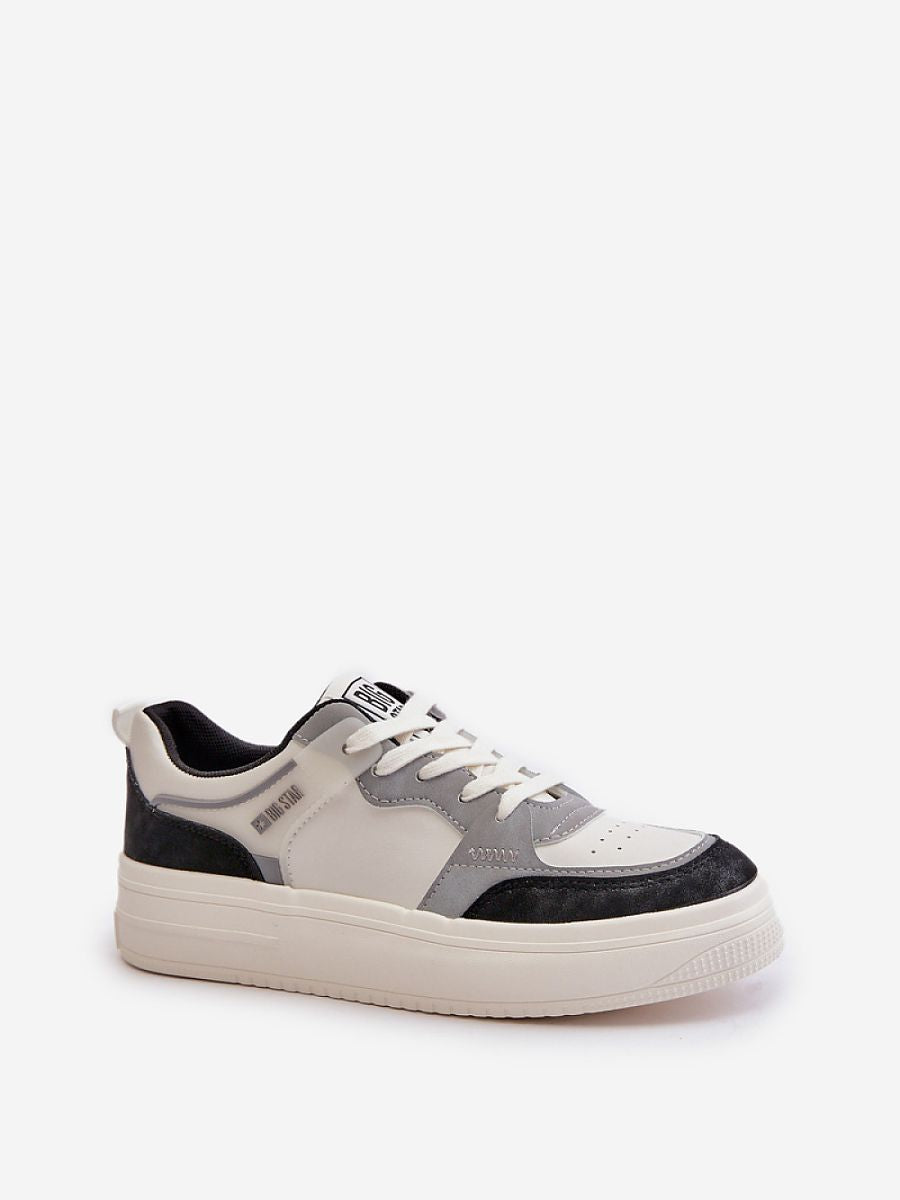 Women's sneaker made of artificial leather with platform