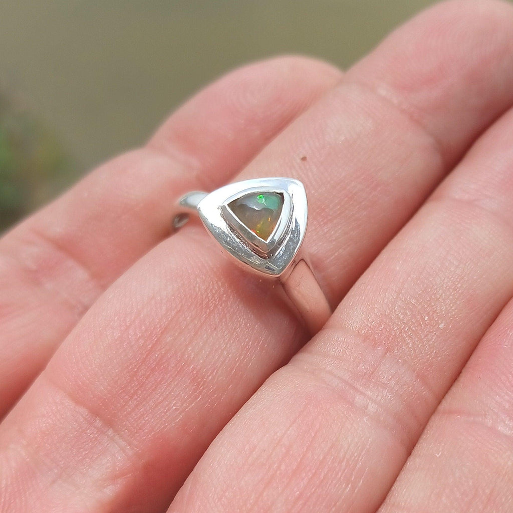 Opal ring – 925 sterling silver with triangular opal